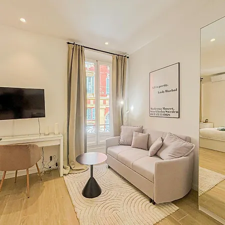 Chic Scandinavian Style - Wifi, Ac, 2pers 아파트 니스